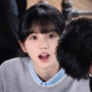 모토로라 레이저 폴더 스마트폰 이미지