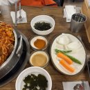 우뜸 | 청주 오창 감자탕, 뼈찜 맛집 · 우뜸해장국ㅣ내돈내산