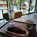 향당 | “강릉 중앙시장에 이런 디저트가?” 여행 선물로도 딱 좋았던 깨향당 흑임자인절미 (강추✨)
