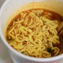 틈새라면 이미지
