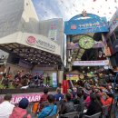 서브웨이 앞 횡단보도 이미지