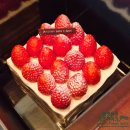 크림호텔 | 호텔 딸기케이크 맛집 제주 신라호텔 패스트리 부티크 딸기생크림케이크 후기