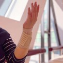 동전PC | 아나파 산후손목보호대 추천, 친구 출산 선물+직장인 하드 타입 후기