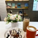 (주)공간에너지 | 용두역카페 공간구성 미쳤다 1층 2층 루프탑 갤러리 모두 다녀온 후기