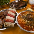 잣나무집정원 | 강원도 춘천 숙소 글램핑 카라반 캠핑장 바베큐 조식 자쿠지 포함 월송리캠프