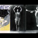 에릭사티 '별난 미녀' 1916년 콕토의 시나리오에 곡을 붙인 발레곡 '파라드'를 발표하고, 또 제1차 세계대전 후에는 큐비즘 ·다다이 이미지