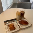 커피베이대구상인점 | 대구 상인동 상인역 근처 분위기 좋은 카페 우노커피 소금빵 애플파이 맛집 후기