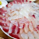 사량도횟집 이미지