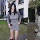 모모, 볼륨감 이 정도였어?…반전의 잘록 허리 '깜짝' 초밀착 원피스로 완벽한 S라인 이미지