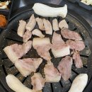 돈구이 바람났네 닭이랑 이미지