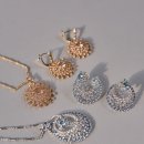 패션 럭셔리 브랜드와 디자이너 스토리 이미지