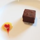 아도니스 호텔 이미지