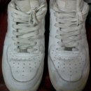 대한민국 국민신발 에어포스 흰색 와 NIKE DRI-FIT(새것)티입니다(정품) 실제사진입니다. 우다코거래 이미지