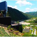 강변 태양광발전소 이미지