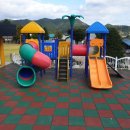 화촌초등학교 | [어린이놀이터바닥시공_탄성고무매트바닥_강원 홍천군] 화촌면 성산리 화촌초등학교 (주)디에이치인프라