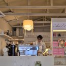 숙대입구역.청파동주민센터 | [청파동 카페] 아베크엘, 5년 만에 이웃 동네로 다시 돌아온 디저트 및 브런치 카페