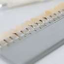 굿스마일 치과기공소 | 드디어 내 치아 고민 종결? 연세 굿 프 란 트 치과의 원 정복기!