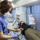 롯데백화점 정문 이미지