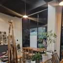 꽃물 | 데이트하기 좋은 화성남양이색카페 커피하다 &amp; 꽃물을만나다 후기!