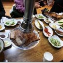황금뚝배기 이미지