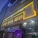 석촌고분역 4번출구 앞 이미지