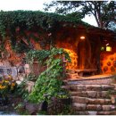 쌍둥이네흙집 이미지