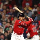 이에스피엔 | 빅리거급 활약! WBC 문보경, "5점 중 4점" 홀로 만든 8강 기적의 비결