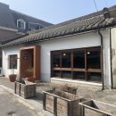카페그늘집 - 북구 양일1로 19-27 | 그늘집 강릉 후기｜ 실내 우드톤 따뜻 + 오픈주방