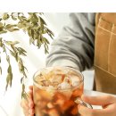 작은 유리잔 이미지