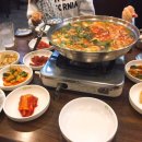 놀부부대찌개 이미지