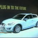[VOA 영어뉴스] Electric Cars Lead New Models in 2011 이미지