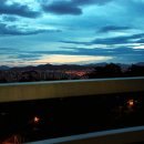 동트는 아침 이미지