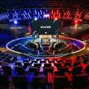 100억 PC방 이미지