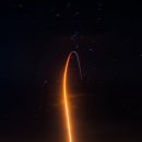 나로우주센터에서 17km 떨어진 고흥 우주발사전망대 인근에서 찍은 누리호의 비행 궤적 이미지