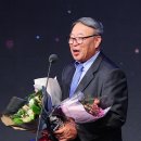 (주)디와이씨 이미지