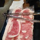 묵고갈래솥뚜껑삼겹살 이미지