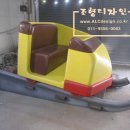 비행기조형물 이미지