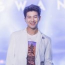 좀전에 뜬 Seoul Town Road (Old Town Road Remix) feat. RM of BTS 이미지