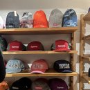 목요일 | 영국 런던 소호 슈프림 목요일 발매일 웨이팅 후기 슈프림 양말 가격