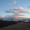 언덕위의 하얀집 이미지