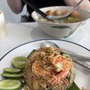 대박피시 | 푸켓 신혼여행 후기 (Day 4) | 피시볼 쌀국수, 돌고래쇼, 파레사 리조트