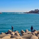 바다와하얀등대 이미지