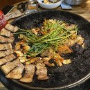 삼겹살과친구들 | 광안리 맛집 무쇠김치삼겹 광안점 친구들과 삼겹살 파티 후기 사장님이 직접 구워주는 곳
