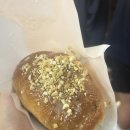 청춘내과의원 | 단양 가볼만한 곳 단양구경시장 먹거리 &#39;흑마늘 소금빵&#39; 웨이팅?