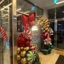 검단(병설)유치원 | [인천 풍선장식] 아라동성당 성탄예술제! 올겨울 인기 폭발 '픽셀+크리스마스 컬러' 포토존으로 화려한...