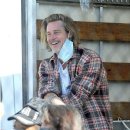 58세 브래드피트 근황 이미지