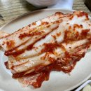 죽여주는 쌩고기통 김치찌개 이미지