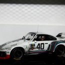 EXOTO Porsche 935 Martini with TSM Martini pit crew 이미지