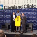클리브랜드 져지를 입은 Andrew Wiggins. 이미지