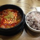 이가닭칼국수 이미지